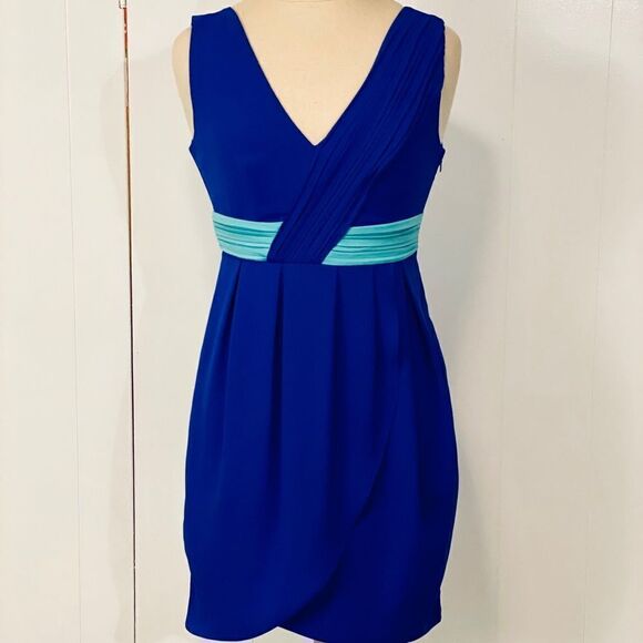 Blue & Green Deep V Dress - Picture 2 of 15
